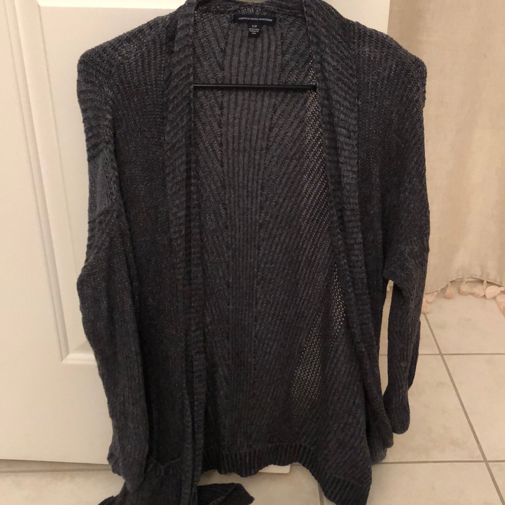 American Eagle navy blue cardigan